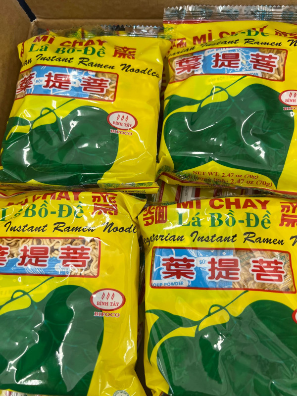 Mì chay lá bồ đề 1 thùng 20$